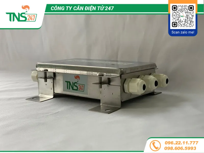 hop-cong-tin-hieu-can-o-to-dien-tu-gia-bao-tien