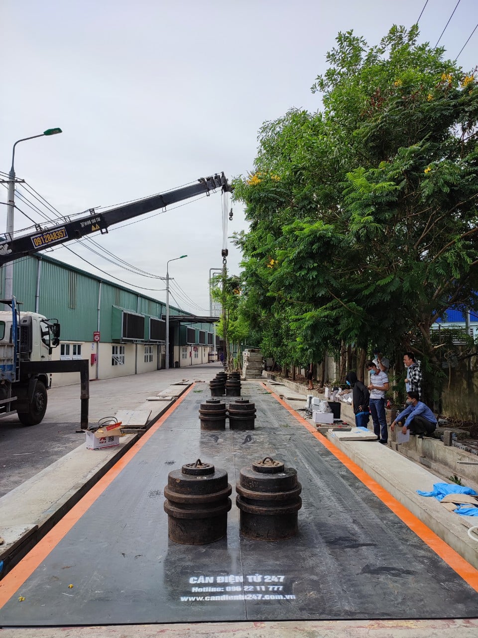 Lắp đặt cân ô tô điện tử 100 tấn tại Nam Định
