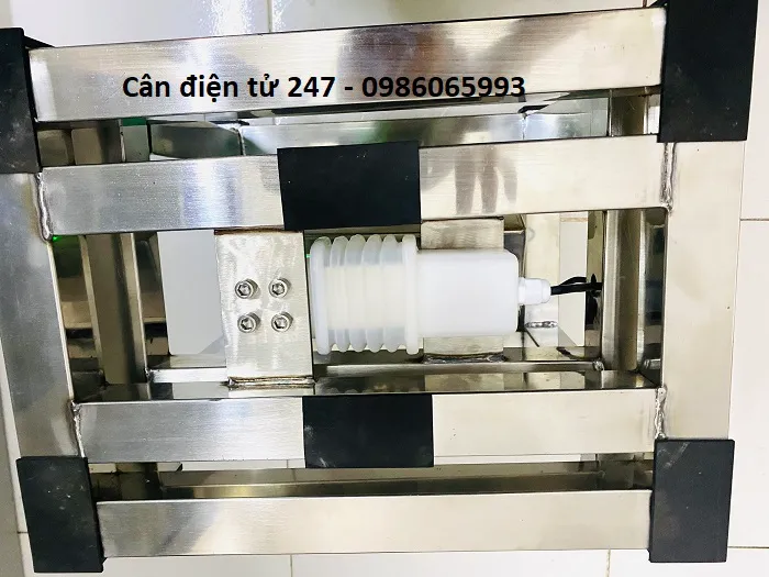 khung-can-inox-chong-nuoc-nhap-khau-gia-tot