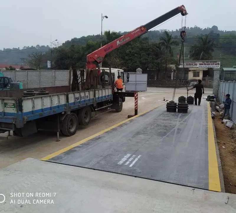 Lắp cân điện tử 100 tấn 3m x 15m tại Lào Cai