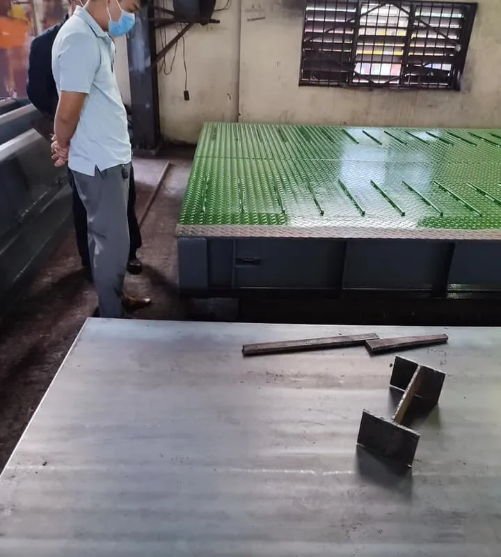 Lắp cân điện tử 100 tấn tại Mỏ than Quảng Ninh